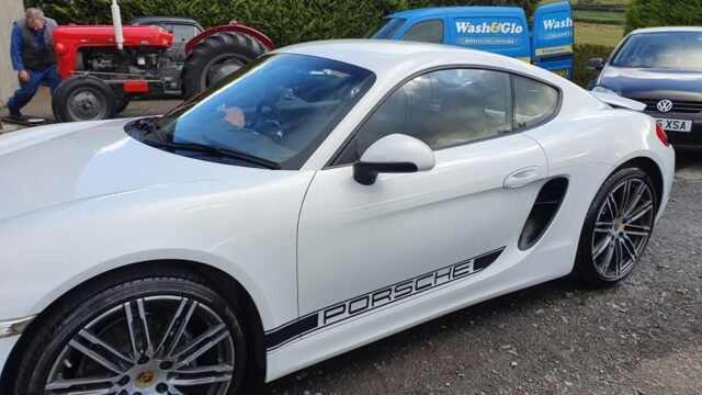 Wash  Glo-Mobile-Valeting-6